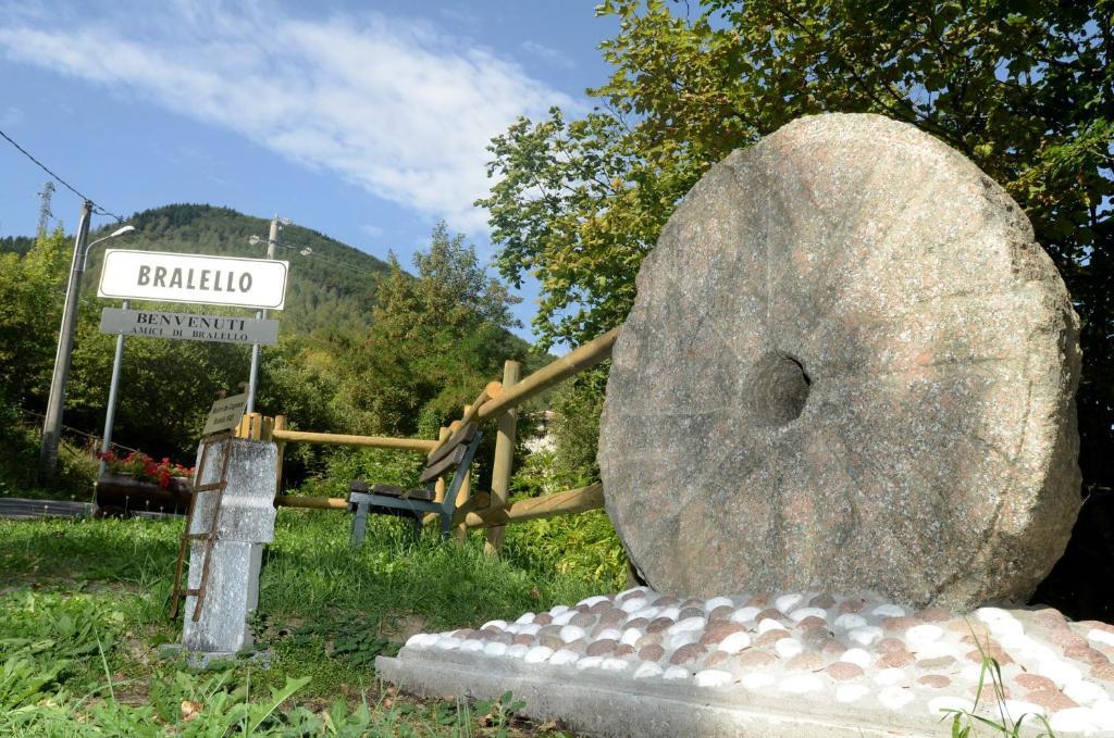 Albergo Ristorante Da Piercarlo Brallo Di Pregola Kültér fotó